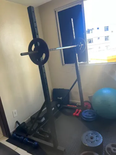 Vendo banco, suporte e barra 