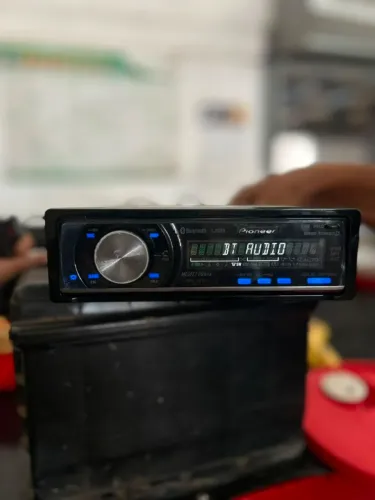 Aparelho de som Pioneer deh-p7080bt