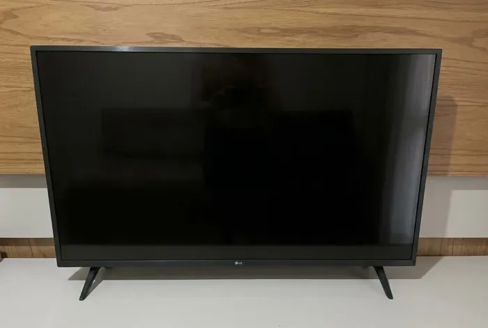 Smart TV LG 43? Full HD - HDR Ativo | webOS | ThinQ AI