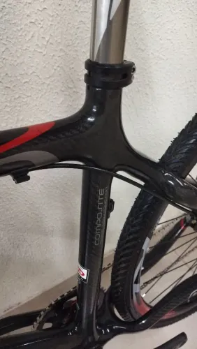 giant em fibra de carbono
