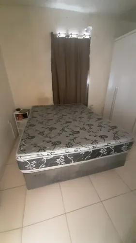 cama com de cama (base+colchão)