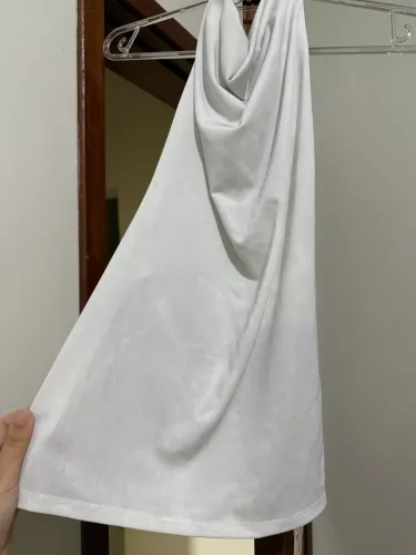 Top Branco com Amarração