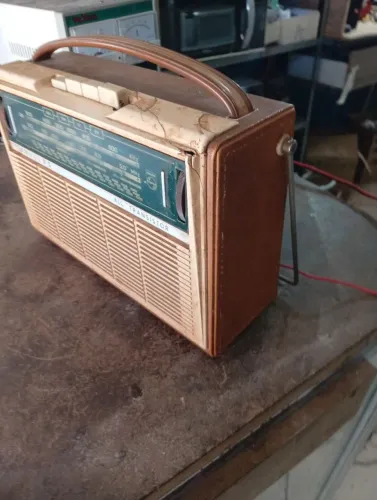 Rádio antigo Philips