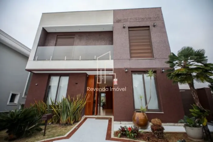 CASA RESIDENCIAL em SANTANA DE PARNAÍBA - SP, TAMBORÉ