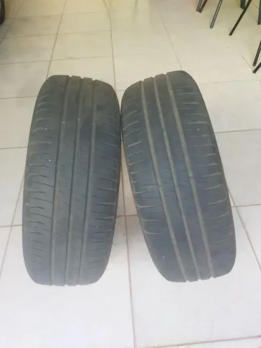 2 Pneus Michelin 195/60/15