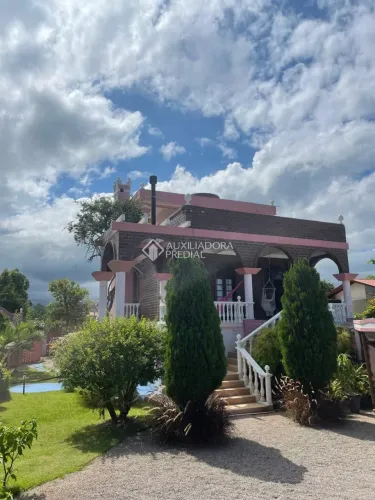 Venda Castelo à Beira-Mar - Exclusividade e Conforto a 80 Metros do mar , na Praia da Pinh