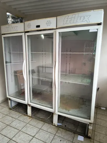 Refrigerador Comercial (geladeira)