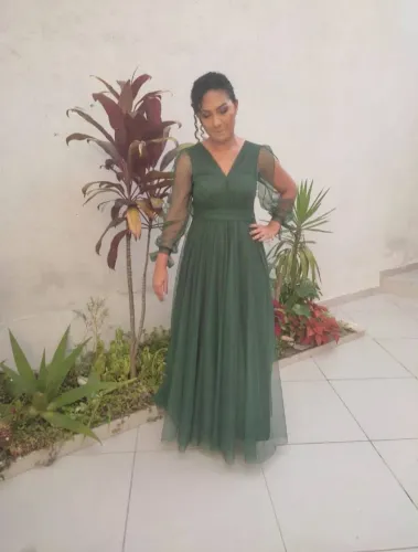 Vestido longo verde para festa