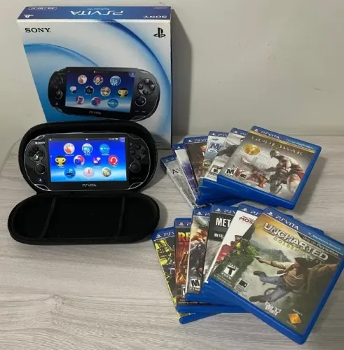 PS Vita Completo na Caixa + 12 Jogos Originais + SD Card Original de 32GB
