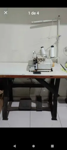 Máquina overloc