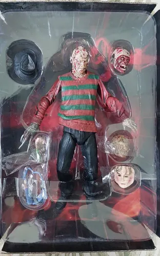 Action Figure Boneco Freddy Krueger