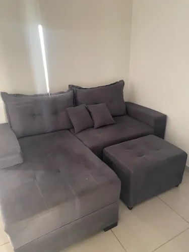Sofá semi novo, poucos meses de uso