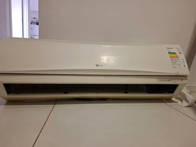 VENDO AR CONDICIONADO LG 9000 BTUS