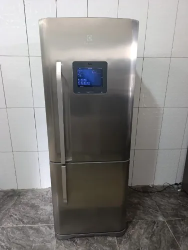 Geladeira ELECTROLUX INVERSE  DT53X FROST FREE 454 LITROS (127V)