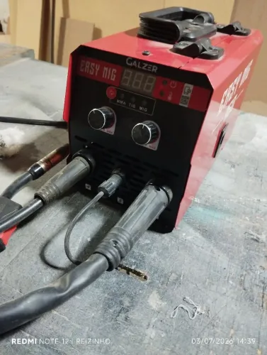 Máquina de solda mig