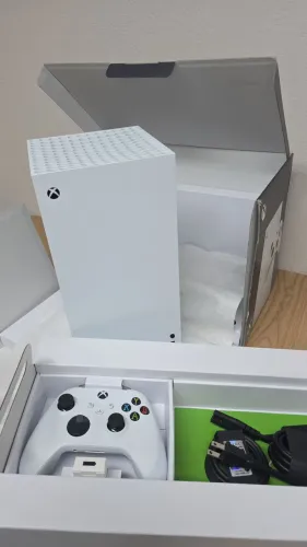 XBOX SERIE  X  NOVO ZERADO NA CAIXA 