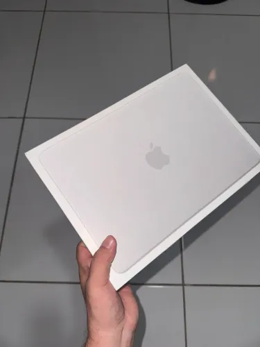 MacBook NEO 8/256gb (lacrado)