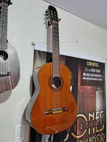 VIOLÃO PROFISSIONAL DE ESTUDIO 