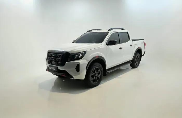 Nissan Frontier Pro4x CD 4X4 2.3 Bi-TB Die. AUT 2023