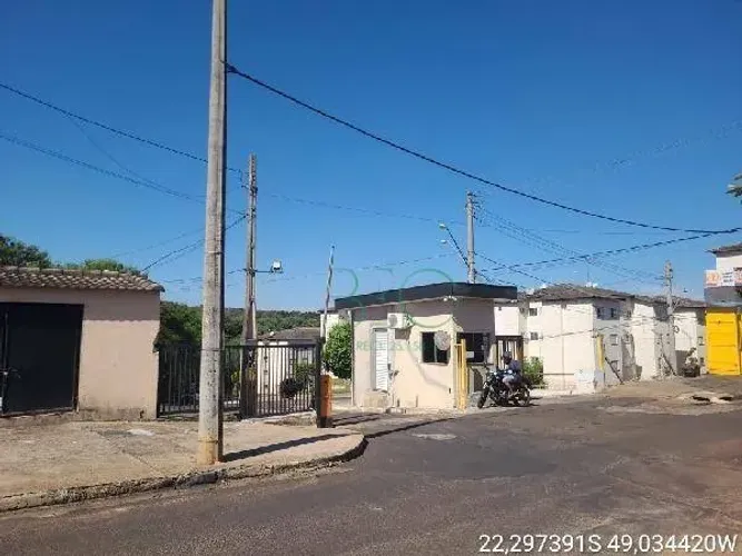 Apartamento com 2 dorm à venda, 52 m² por R$ 100.741,08 - Núcleo Habitacional Mary Dota -