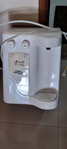 Filtro d'água com pequeno defeito 