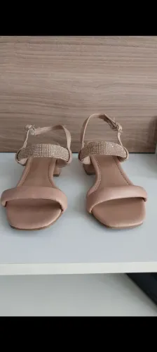 Sandália nude salto bloco tam 34