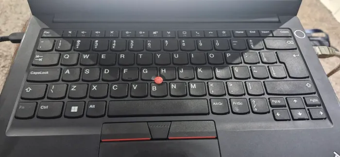 Notebook ThinkPad E14 Gen2 Led IPS Full HD i5 12th 16gb NVMe 256gb Win11 Pro
