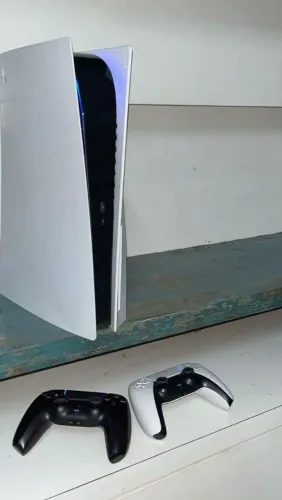 Doação de ps5 recém usado