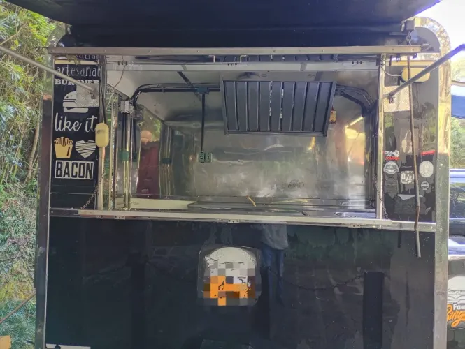 Vendo ou troco trailer food truck interior em inox