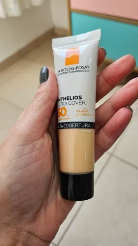 Protetor solar facial La Roche-Posay Ultra Cover