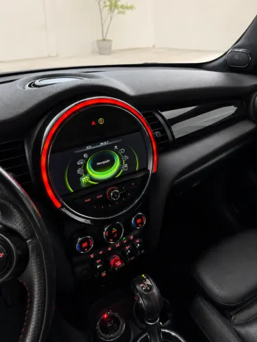 Mini Cooper S 2.0 Turbo 16V 5P Aut. 2015