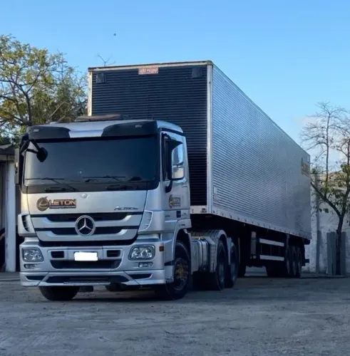 Carreta São Pedro - Baú 15m / 2018