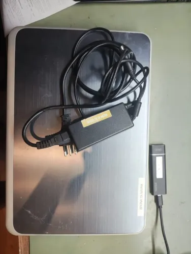 Notebook Dell Inspiron 15, Core i5, com SSD de 500 GB, RAM 8G