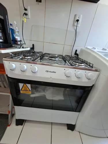 Fogão 5 bocas Mueller automático pouco usado
