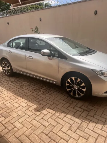 Honda Civic Sedan LXR 2.0 Flexone 16V Aut. 4P 2015