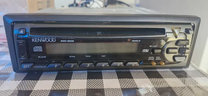 Rádio CD Player Kenwood
