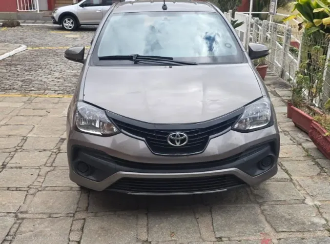 Toyota Etios X Plus Sedan 1.5 Flex 16V 4P Mec. 2020