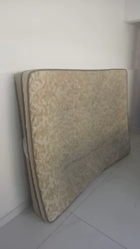 Colchão de casal padrão 