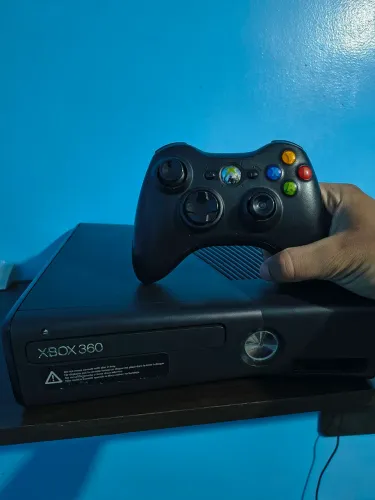 Xbox 360 com jogos
