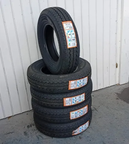 Pneu 185 R14 8 lonas para carga novo