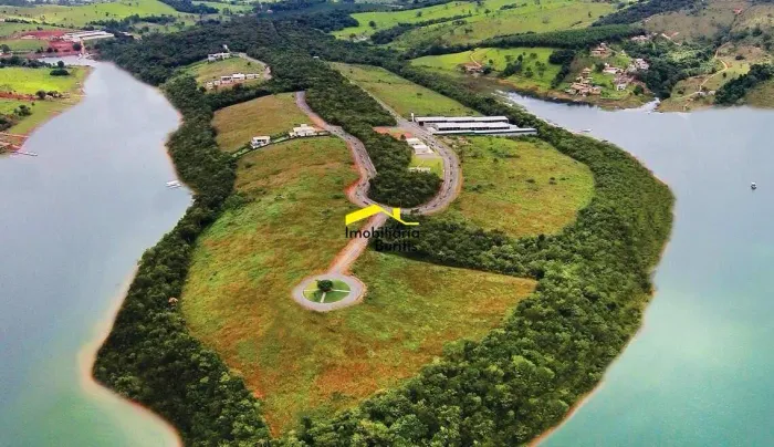 Lote à venda localizado ao lado de Escarpas do Lago e à 3 km de Capitólio/MG