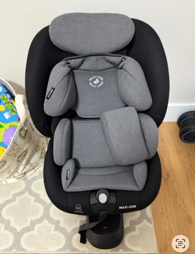 Cadeirinha Maxi Cosi com isofix