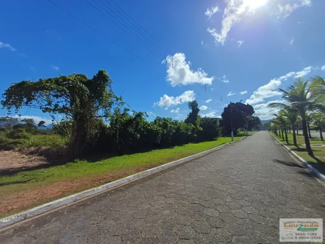 Terreno para Venda no bairro Condominio Bougainville, em Peruíbe / SP.