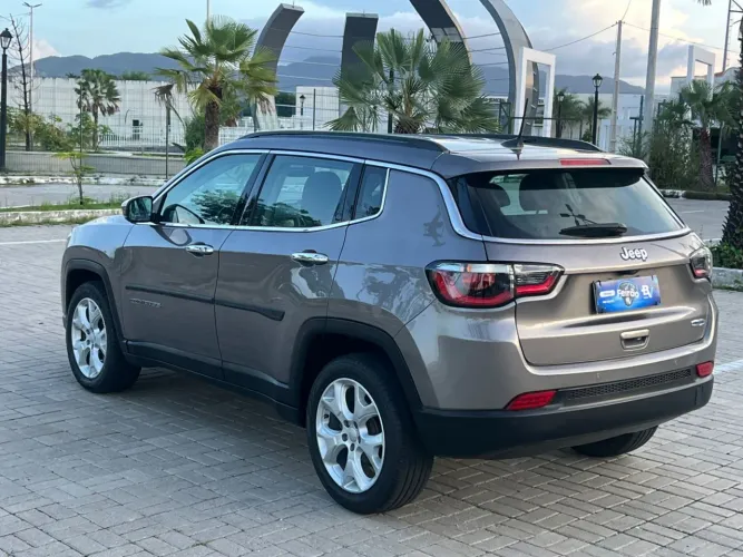 Jeep Compass Longitude 2.0 4X2 Flex 16V Aut. 2021