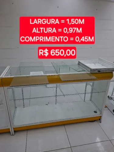 Balcão de vidro 