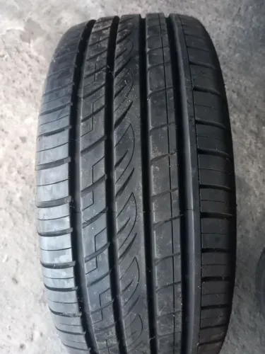 Vendo 1 pneu 255/50/19 praticamente novo fortune