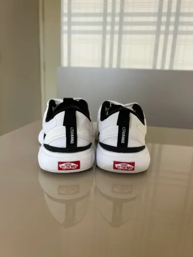 Tênis vans ultrarange original (acompanha a caixa)