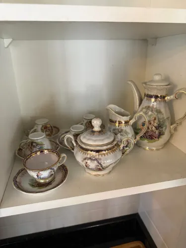 Conjunto porcelana antiguidade vintage
