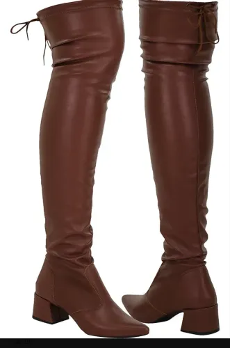 Bota Feminina Salto Bloco Over The Knee Stretch Ajustável