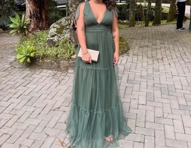 VESTIDO DE FESTA VERDE OLIVA